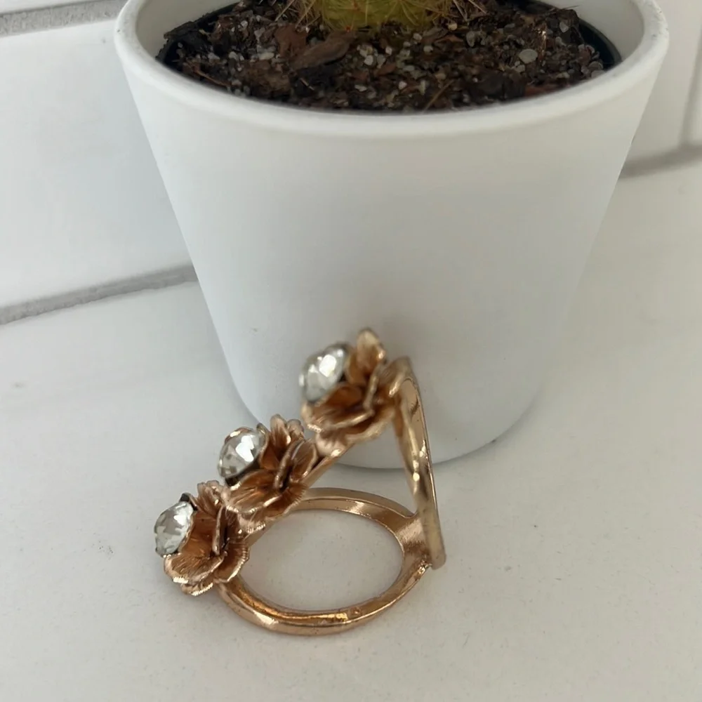 Cute Women's Ring